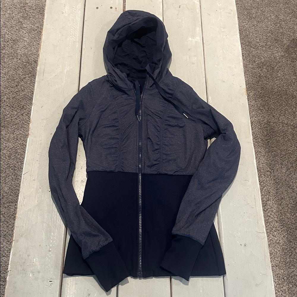 Lululemon Dance Studio Jacket III Inkwell Navy Reversible sz 6 - Picture 6 of 8